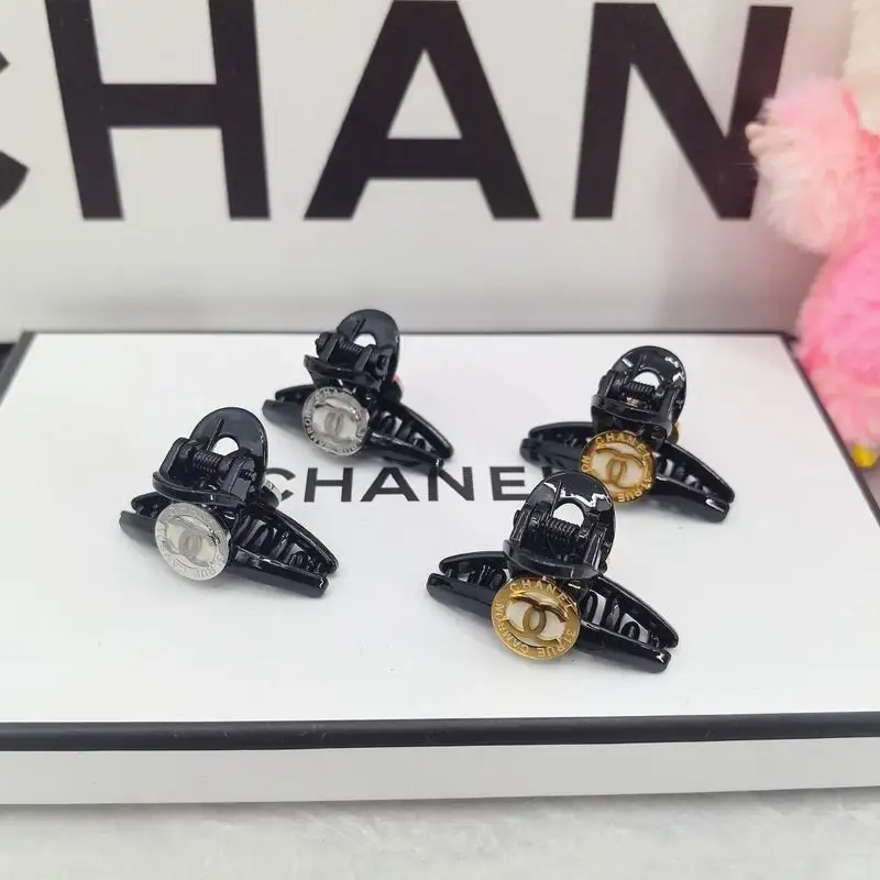 Chanel Hair Grab Clip dx11